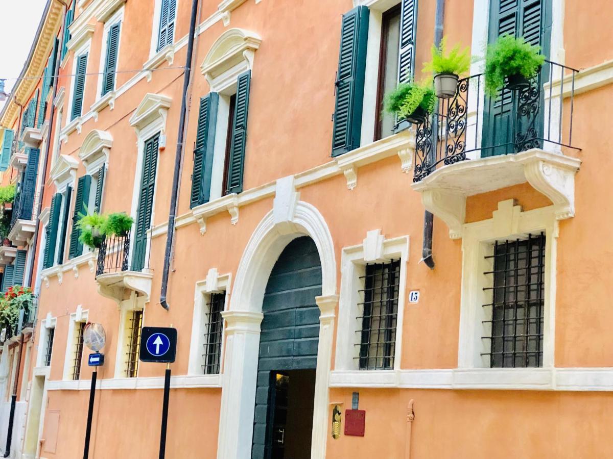 베로나 Palazzo Tiolo 아파트 외부 사진