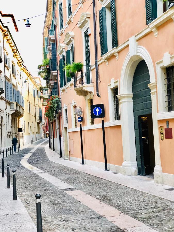베로나 Palazzo Tiolo 아파트 외부 사진